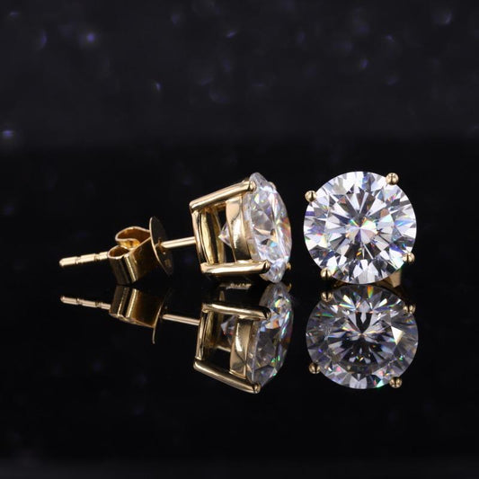 Women's Round Cut Diamond Earrings